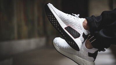 Adidas NMD R2