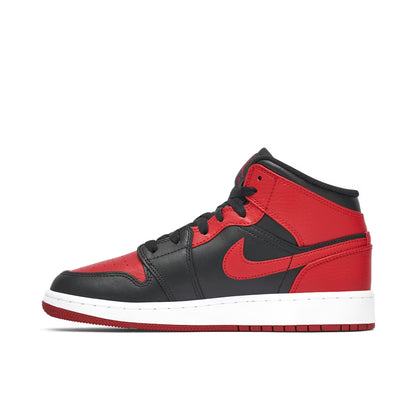 Air Jordan 1 Mid Banned