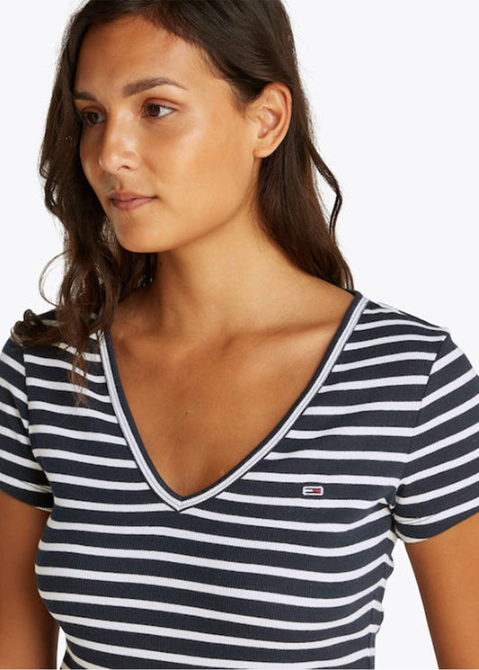 Tommy Jeans Essential T-Shirt