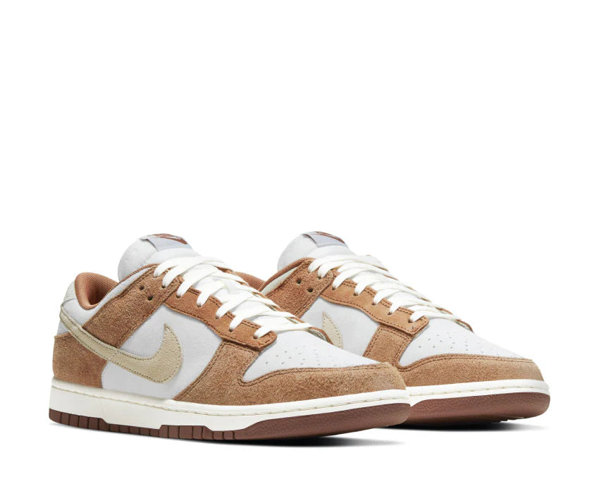 Nike Dunk Low Premium